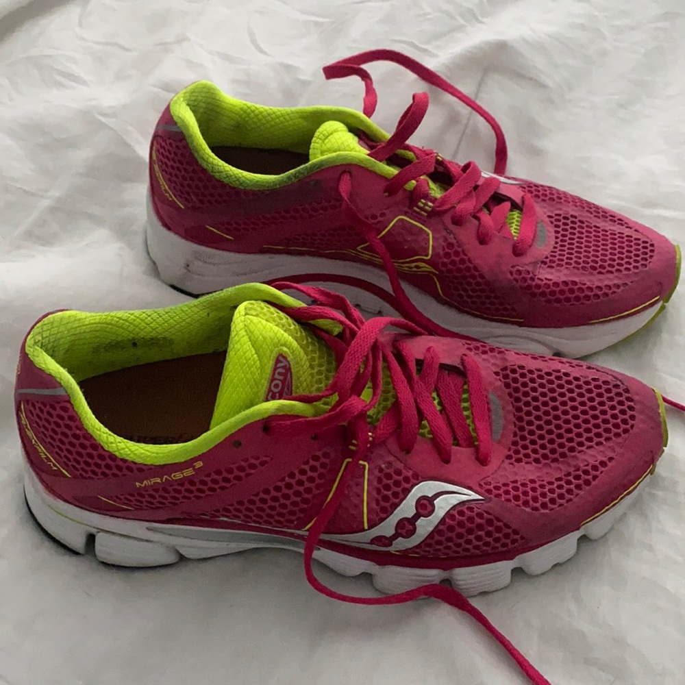 Saucony Hot Pink and Lime Green Tennis shoes Sz 8
